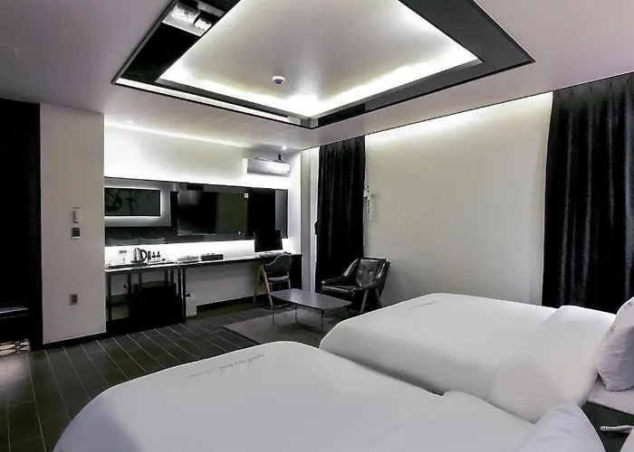To Heaven Nampo Motel 2*