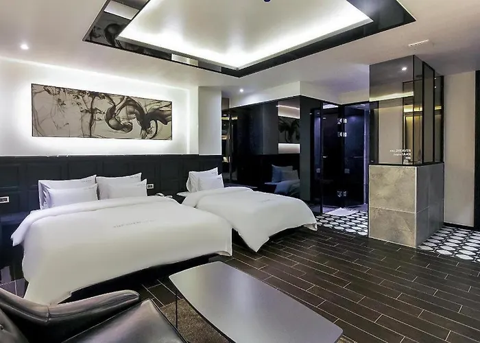 To Heaven Nampo Motel 2*