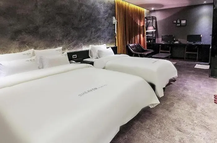 To Heaven Nampo Motel 2*